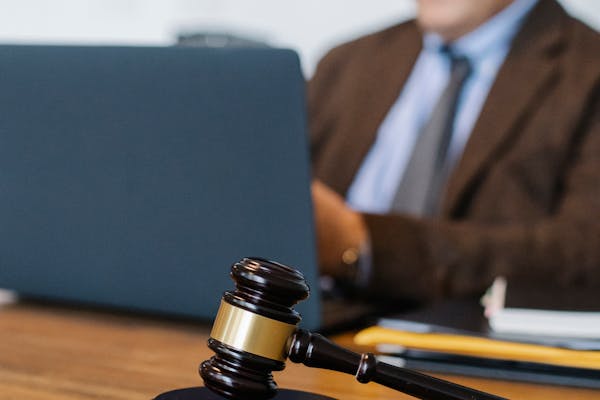 海外华人律师网站建设方案